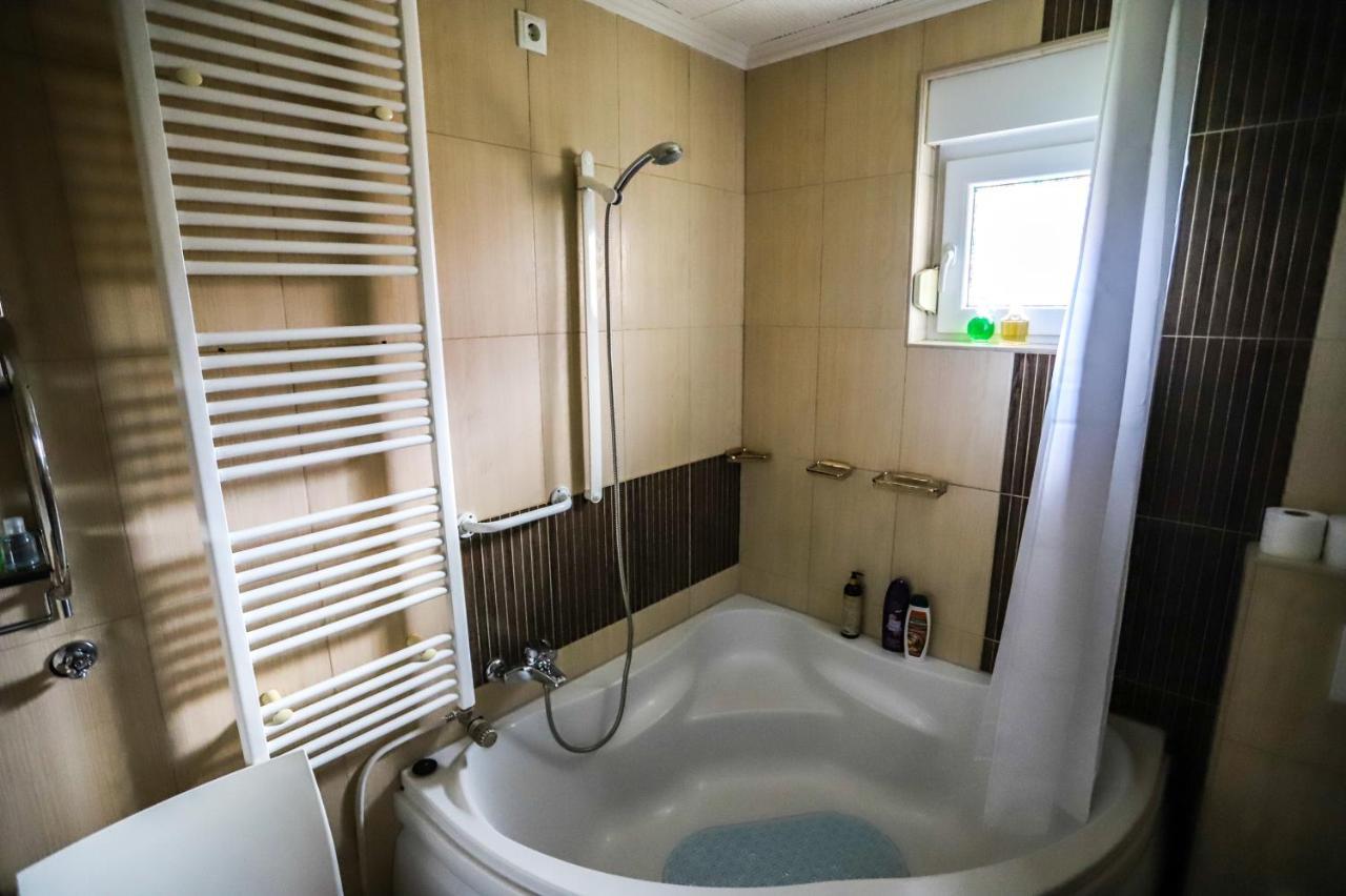 Apartman Veronika Ðakovo Εξωτερικό φωτογραφία